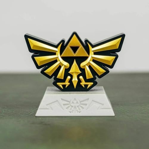 RED STRING Zelda Hyrule Crest Icon 3D Night Light